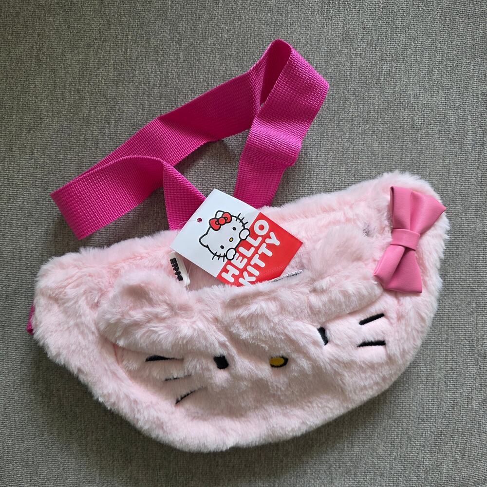 NWT Hello Kitty plush waist bag, fanny pack